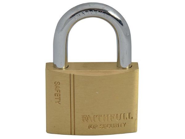 Picture of BRASS PADLOCK 50MM 3 KEYS
Brass Padlock 50mm 3 Keys